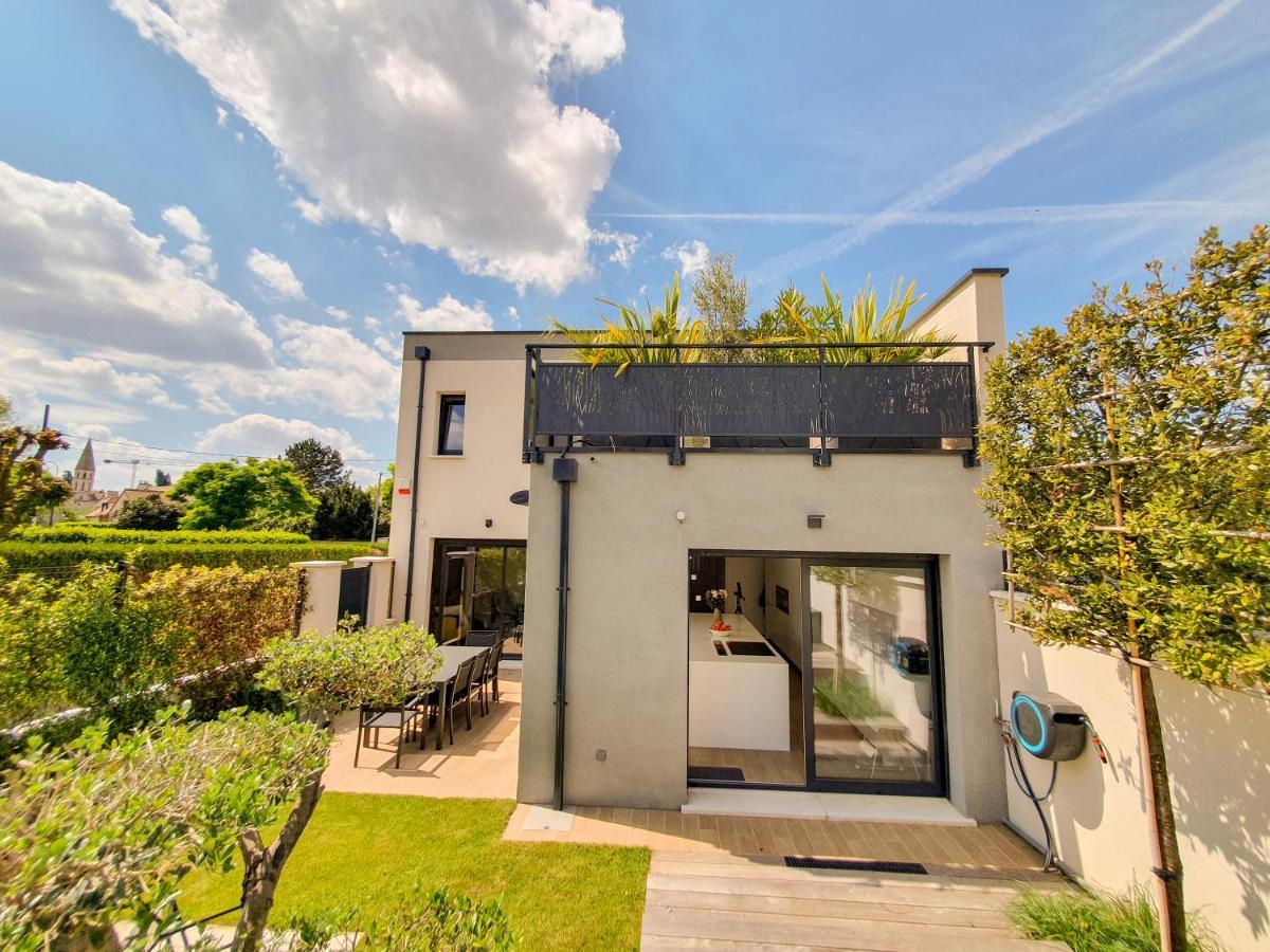 EXIGEHOME - Home stay avec jacuzzi et jardin paysagé Orgeval  Exterior foto