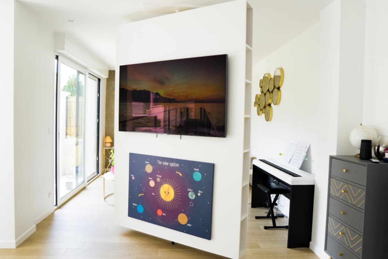 EXIGEHOME - Home stay avec jacuzzi et jardin paysagé Orgeval  Exterior foto